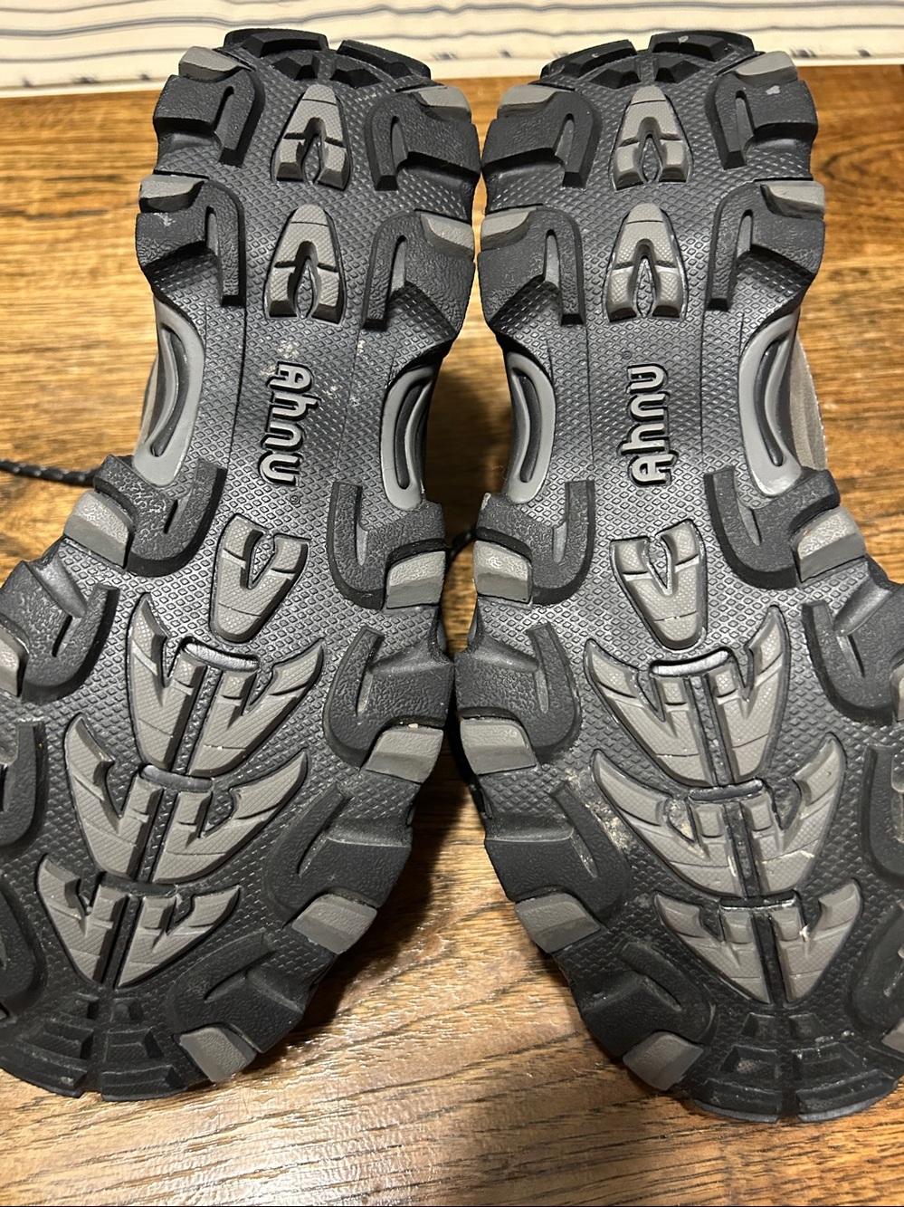 Ahnu Hiking Boots size 10 - Picture 5 of 7
